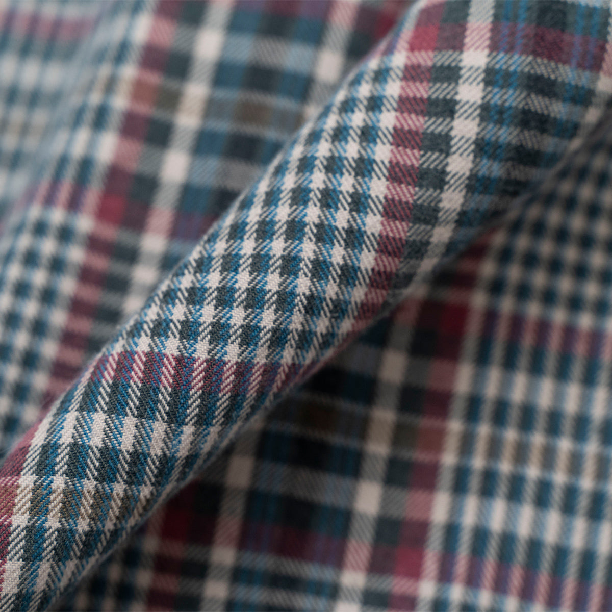 Reguler Collar Check Shirt