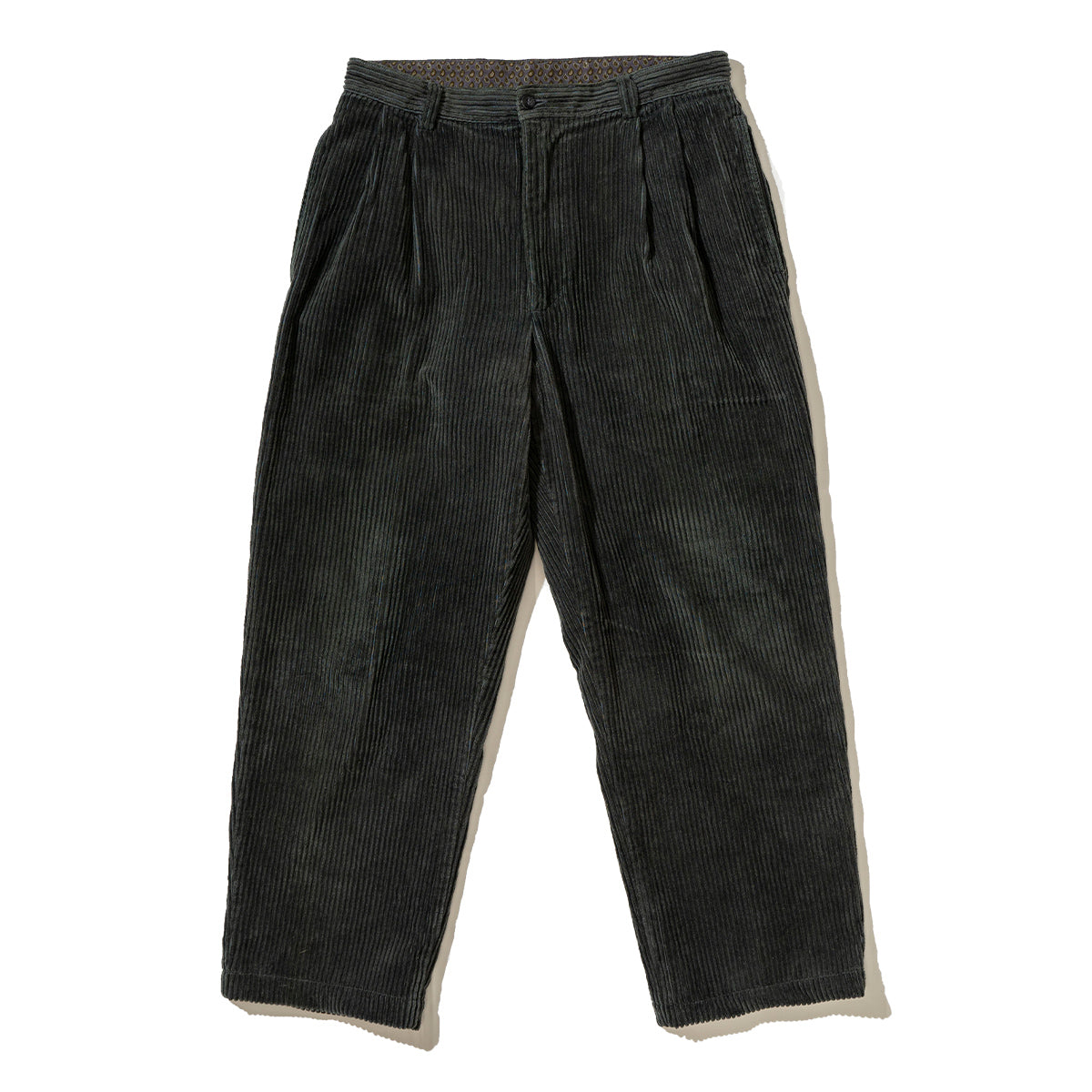 2Tuck Corduroy Pants